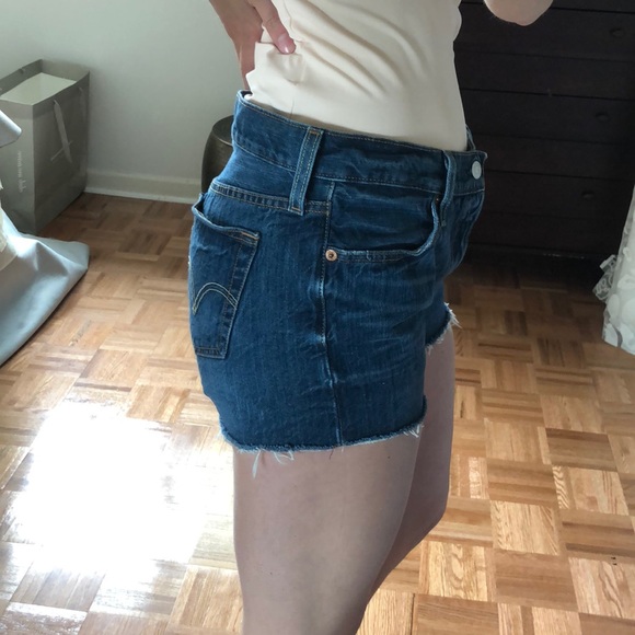 Levis Shorts Cut Offs - Picture 6 of 10